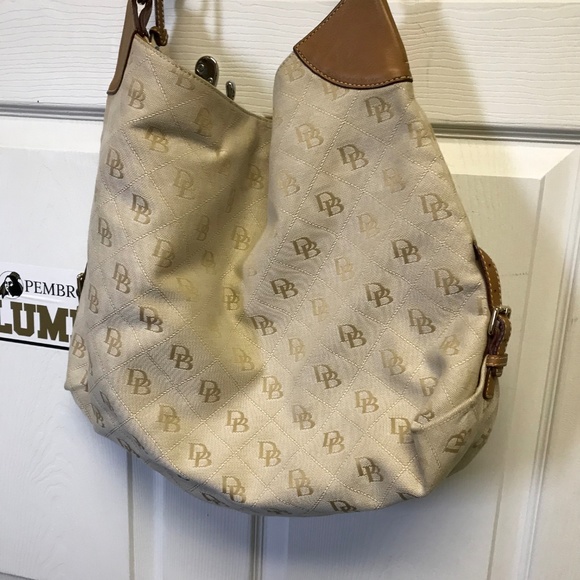 Purse - Picture 2 of 2